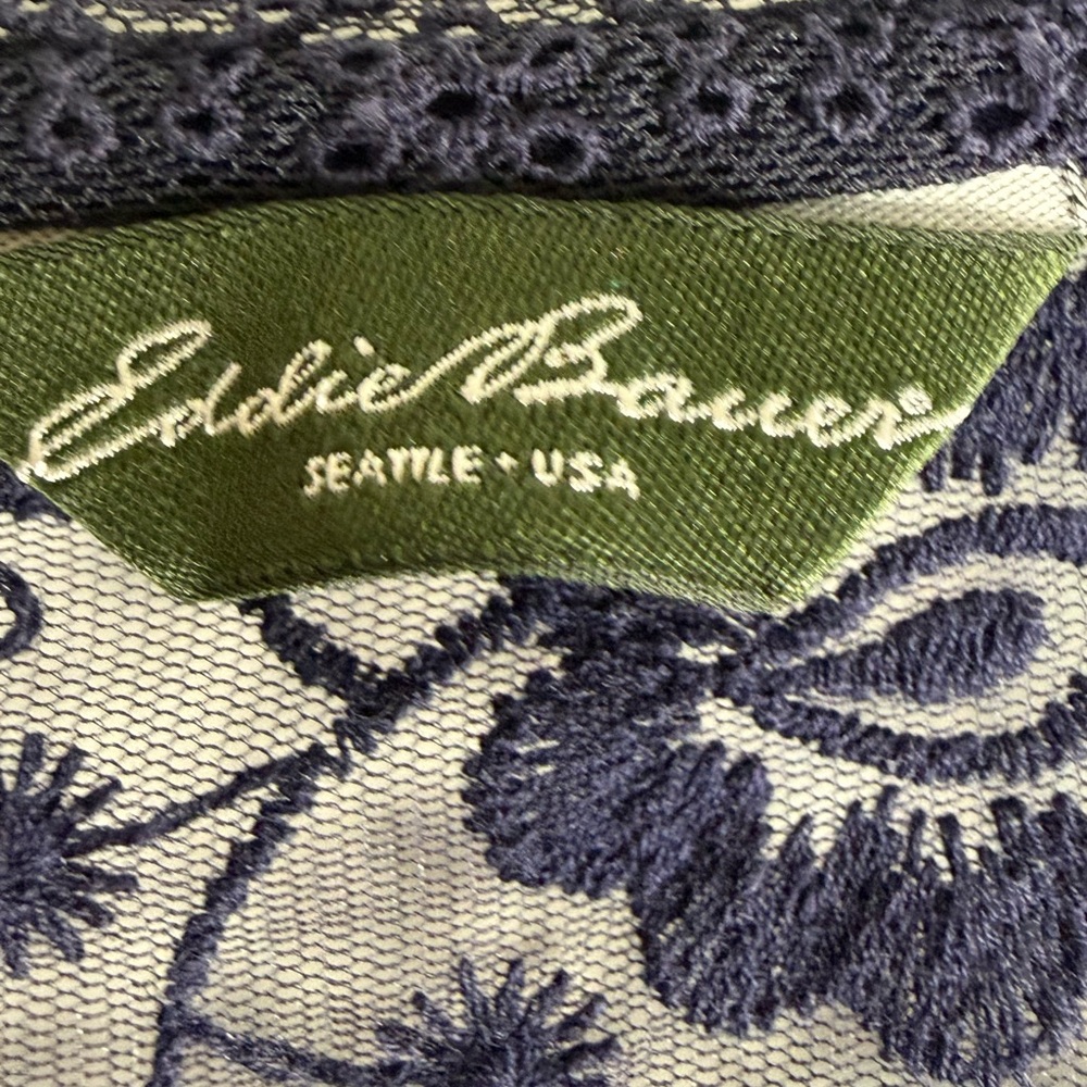 Women’s Eddie Bauer Navy Blouse, 3X - Picture 7 of 13